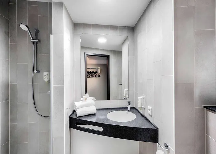 Otel B&B Hotel Eisenach 3*